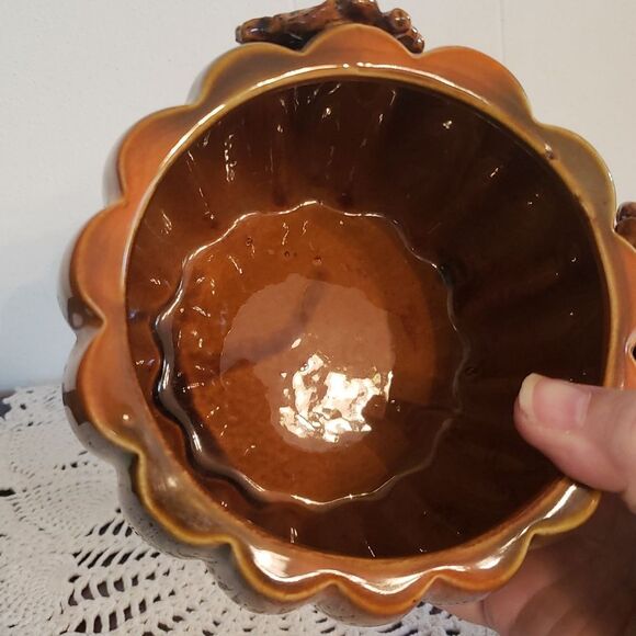 Pretty Fall Autumn Pumpkin Ceramic Planter with Leaves - Picture 6 of 8